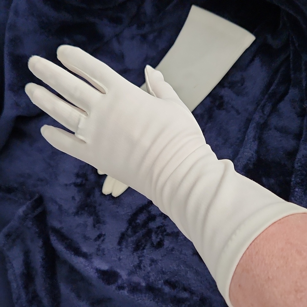 Vintage fancy gloves